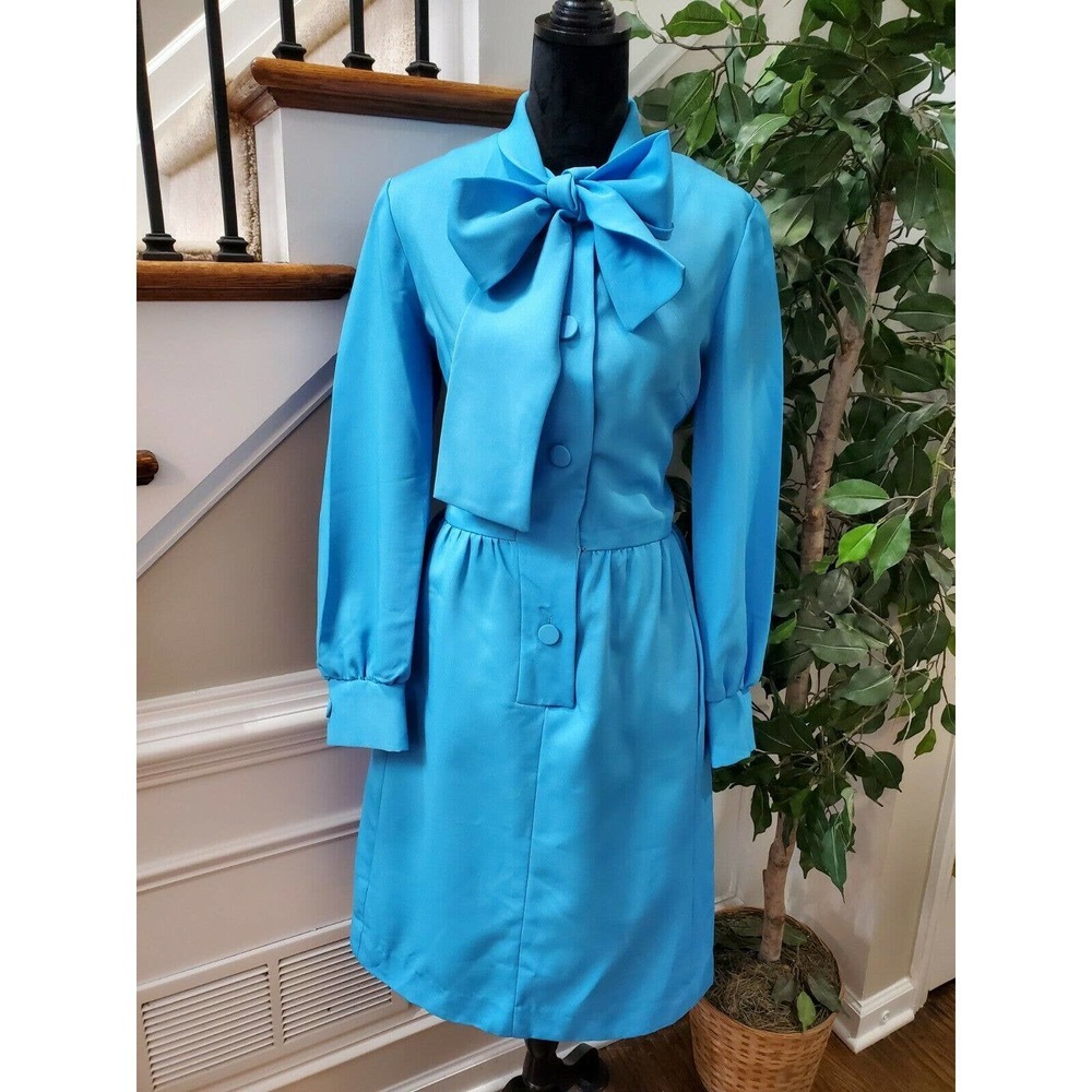 VTG Misscontinental Blue Polyester Long Sleeve Buttons Front Knee Length Dress